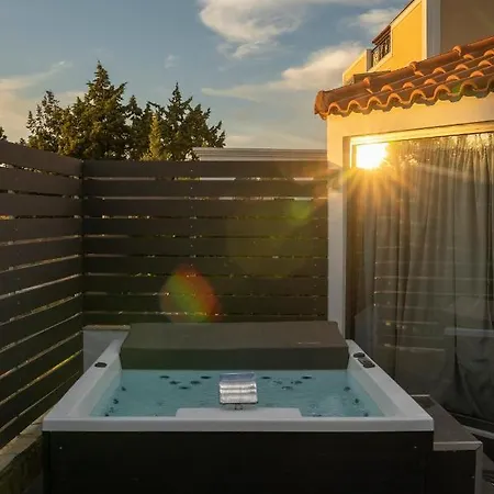 Hotel Anagenessis Kalamákion