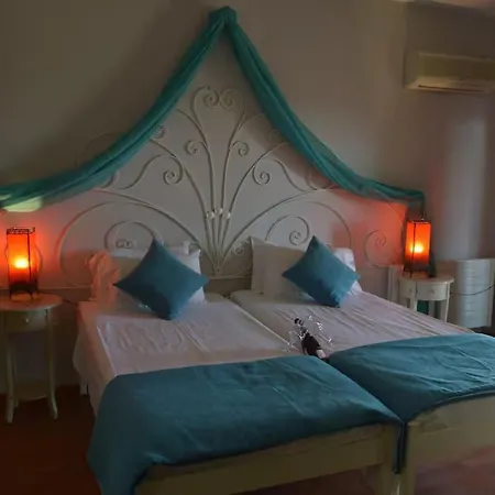 Anagenessis Hotell