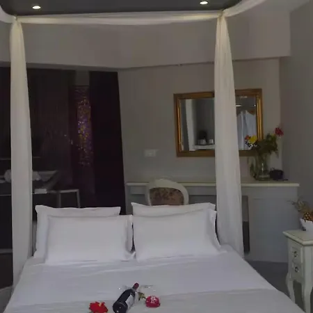 Hotell Anagenessis Kalamákion